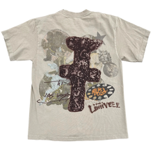 Laden Sie das Bild in den Galerie-Viewer, Travis Scott CJ Utopia CJ Relic T-Shirt