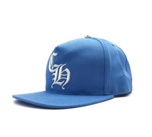 Laden Sie das Bild in den Galerie-Viewer, Chrome Hearts CH Logo Cap