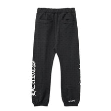 Laden Sie das Bild in den Galerie-Viewer, Chrome Hearts Monogram Horseshoe Logo Sweatpants